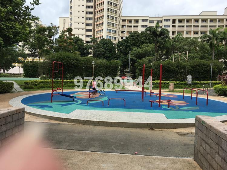 Pasir Ris Drive 10 thumbnail photo